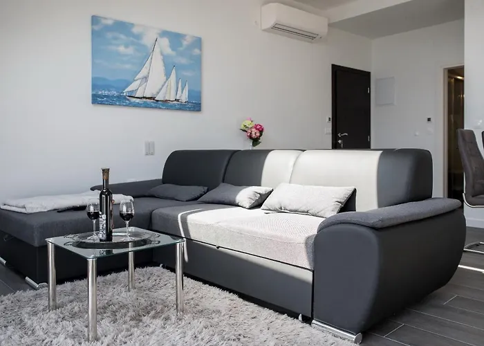 Ponente Apartments
