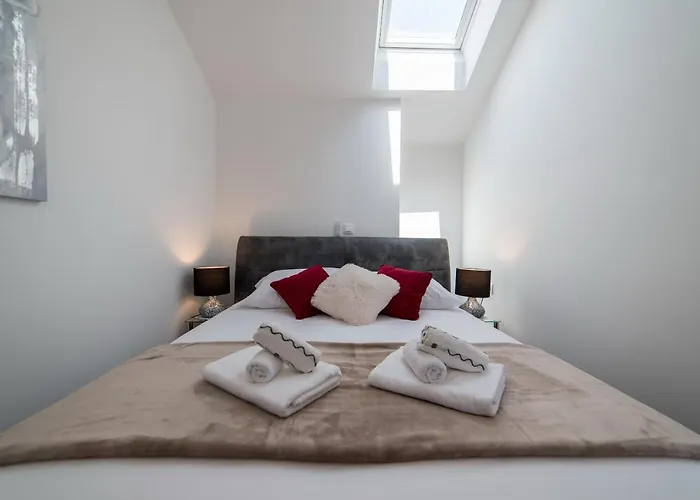 Ponente Apartments